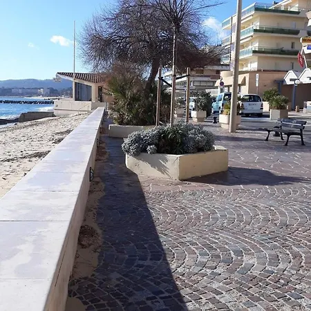 Appartamento Appartement T2 climatisé avec terrasse, Le Lavandou - FR-1-308-54