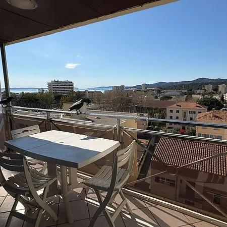 Appartement T2 Climatise Avec Terrasse, Le Lavandou - Fr-1-308-54 *