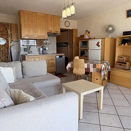 T2 Climatise Avec Terrasse, - Fr-1-308-54 *